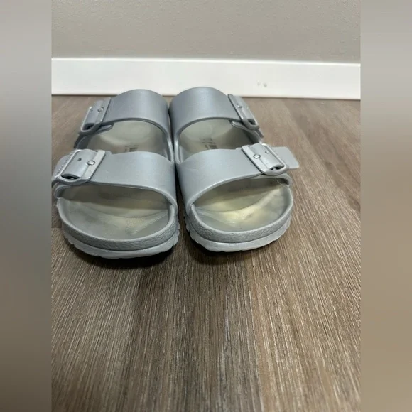 Birkenstock Arizona Essentials Metallic Silver Size 37 - Picture 6 of 13